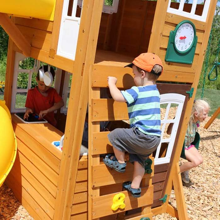 Creston Lodge Wooden Swing Set